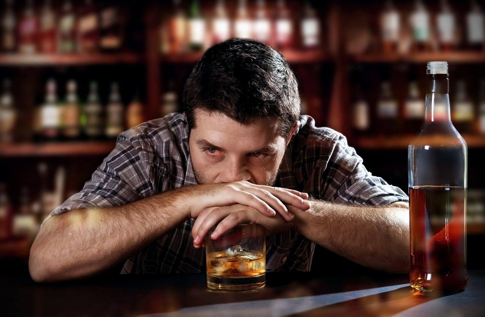 Как безопасно употреблять алкоголь во время приема Метформина