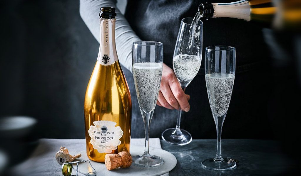 prosecco, sparkling wine, italian wine, veneto region, glera grapes, brut, extra dry, dry, frizzante, spumante, DOC, DOCG, prosecco superiore, valdobbiadene, conegliano, aperitif, celebration, toast, party, event, wedding, anniversary, holiday, Christmas, New Year's Eve, Valentine's Day, Mother's Day, Father's Day, graduation, brunch, lunch, dinner, cocktail, mimosa, bellini, spritz, food pairing, seafood, sushi, pasta, risotto, cheese, fruit, dessert, acidity, crispness, freshness, bubbles, effervescence, aroma, flavor, body, texture, balance, versatility, sustainability, organic, biodynamic, history, tradition, culture, lifestyle, luxury, premium, affordable, accessible, popular, trendy, millennials, generation Z, export, import, market, industry, production, consumption, tourism, hospitality, promotion, marketing